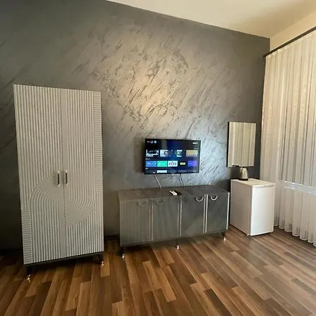 Aparthotel Smf Suites 2 *